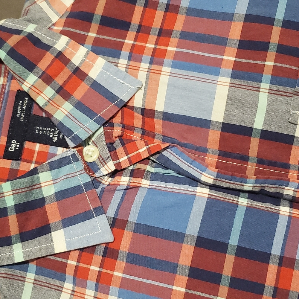 Gap Shirt